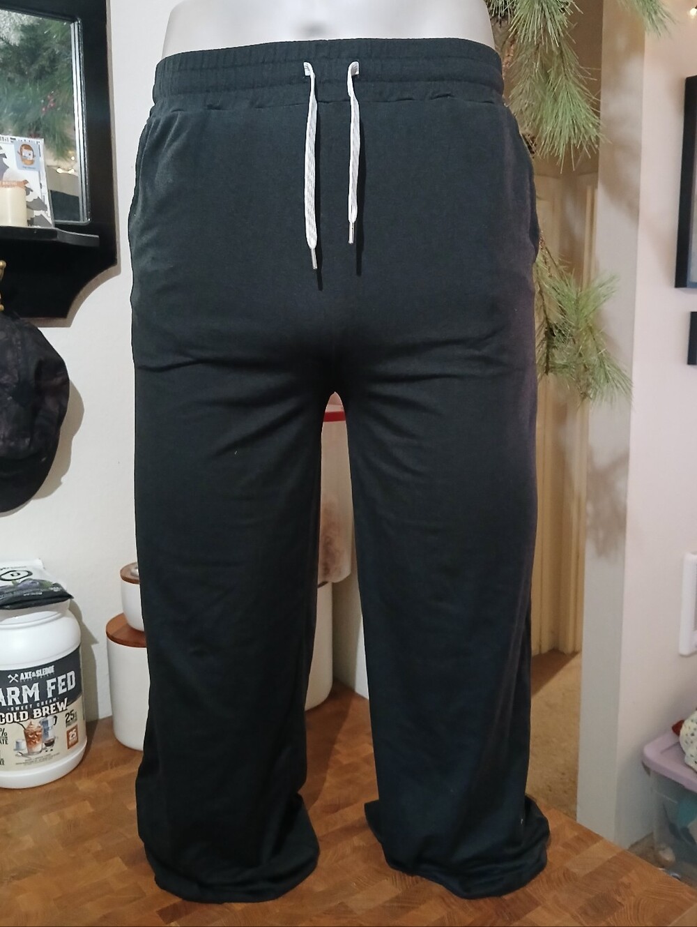 Vuori Sweats